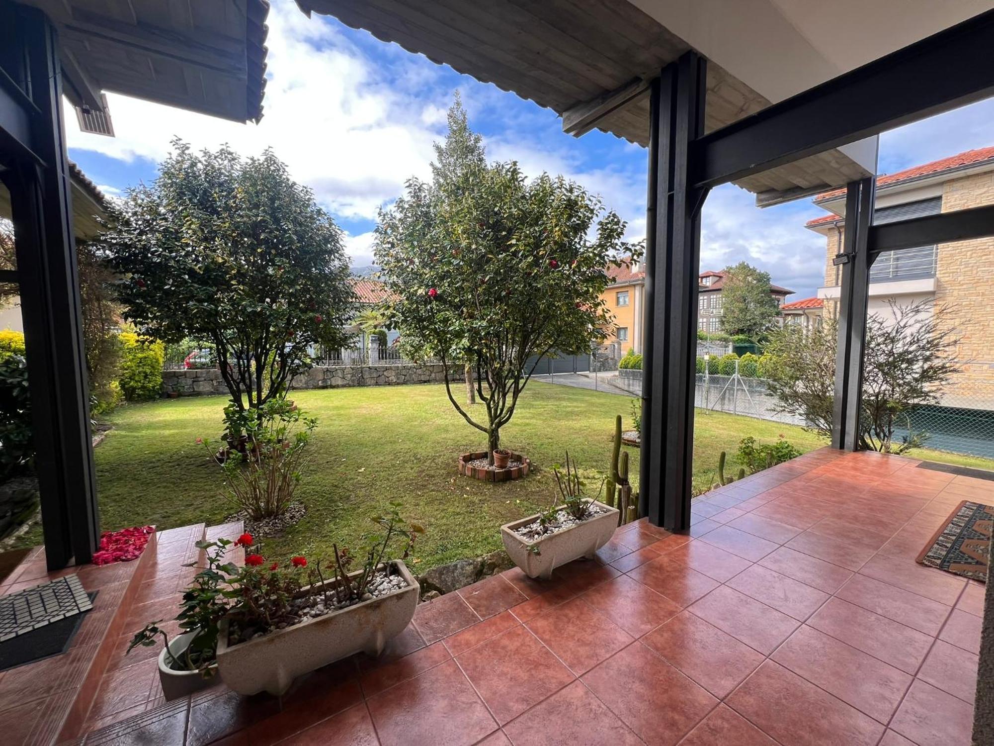 Villa Gestiona2R- Casa Grande En El Centro De Llanes Exterior foto